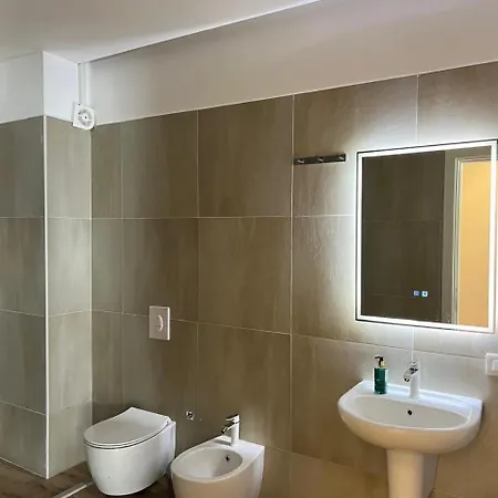 Escape Luxury 2 * Tiran